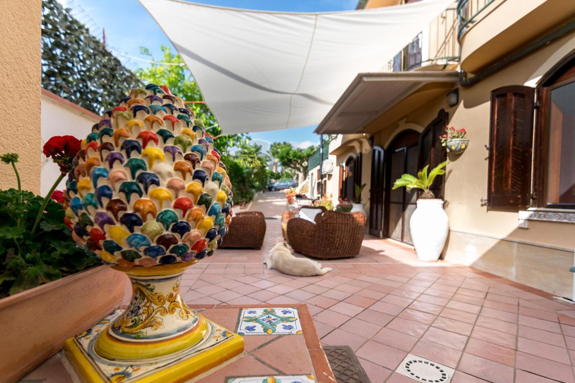 B&B Casa Augusto Luxury 산리온 외부 사진